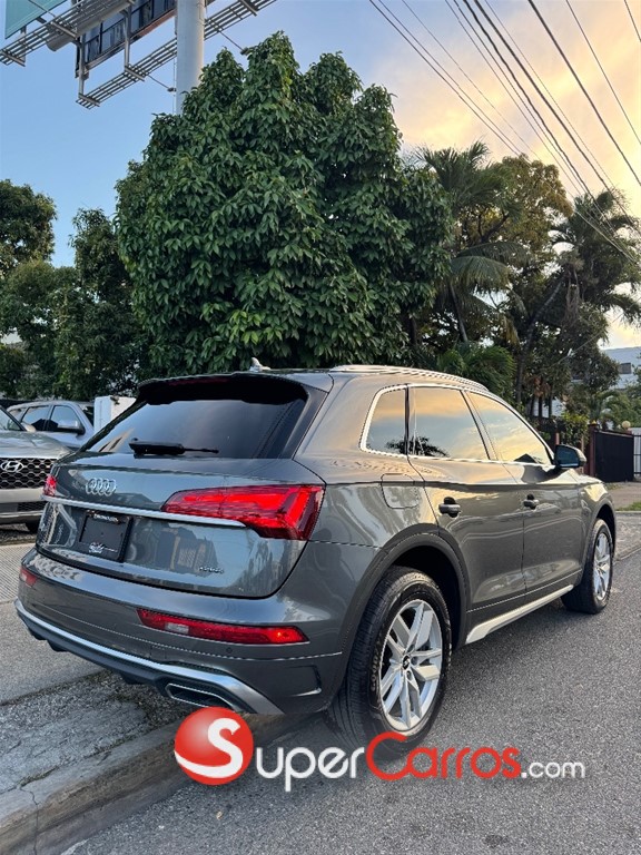 2022 Audi Q5 S-Line — foto 3 / 12