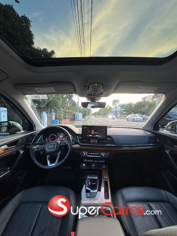 2022 Audi Q5 S-Line — foto 10 / 12