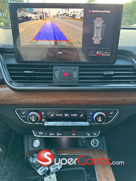 2022 Audi Q5 S-Line — foto 11 / 12