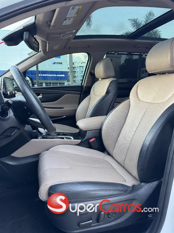 2020 Hyundai Santa Fe Limited — foto 7 / 11