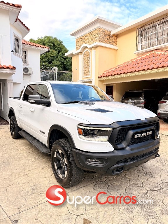 2021 Ram REBEL — foto 3 / 10