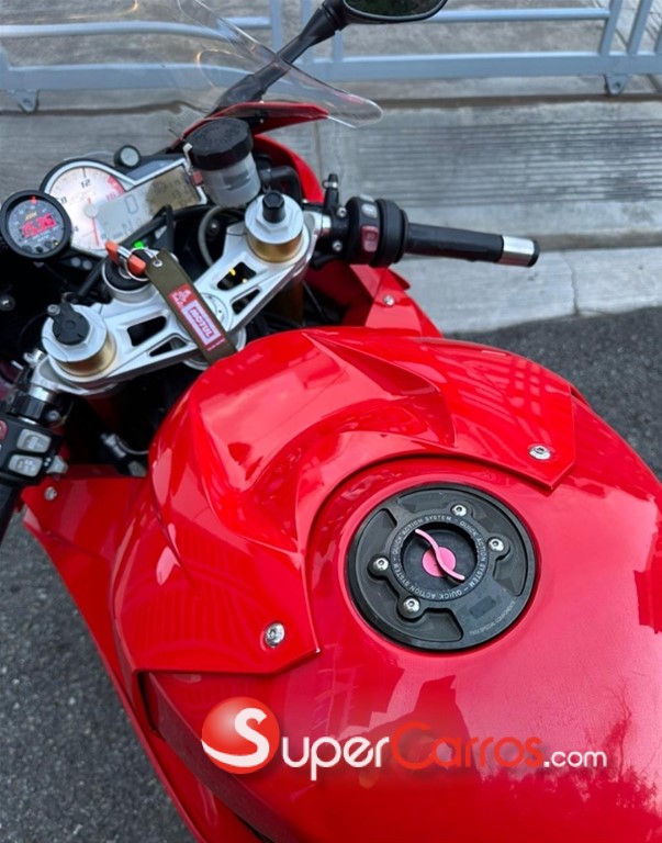 2015 BMW S 1000RR — foto 9 / 9