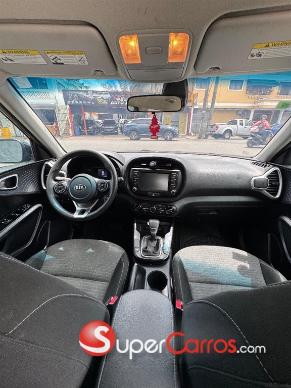 2021 Kia Soul S — foto 8 / 10