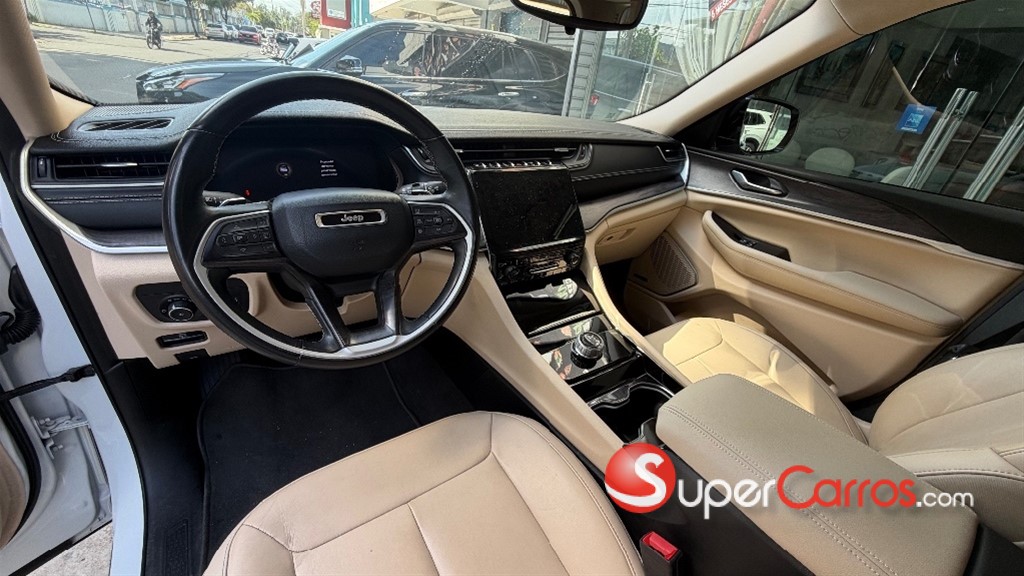 2022 Jeep Grand Cherokee Limited — foto 5 / 10