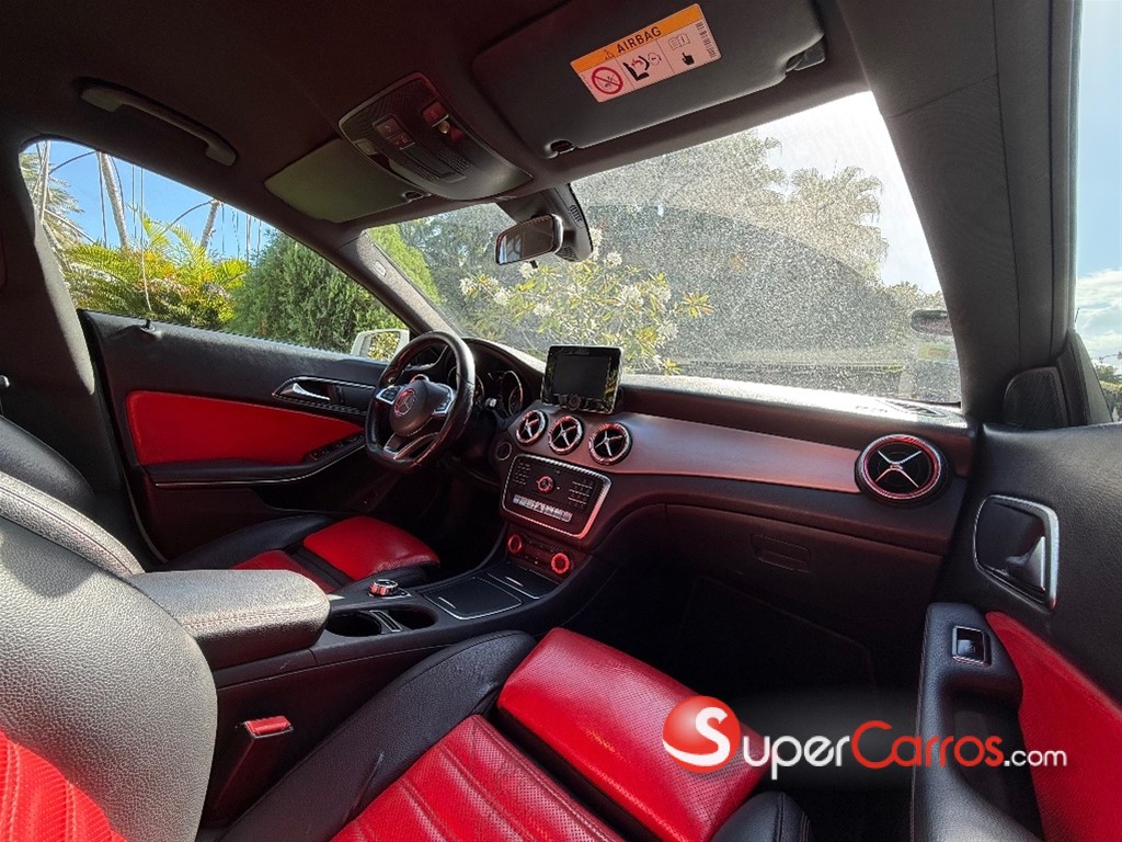 2017 Mercedes-Benz Clase CLA 250 AMG — foto 8 / 10