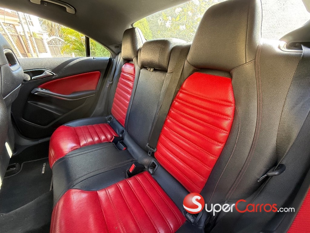2017 Mercedes-Benz Clase CLA 250 AMG — foto 9 / 10