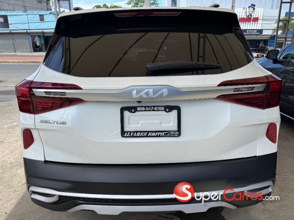 2023 Kia Seltos EX — foto 5 / 12