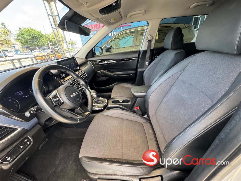 2023 Kia Seltos EX — foto 7 / 12