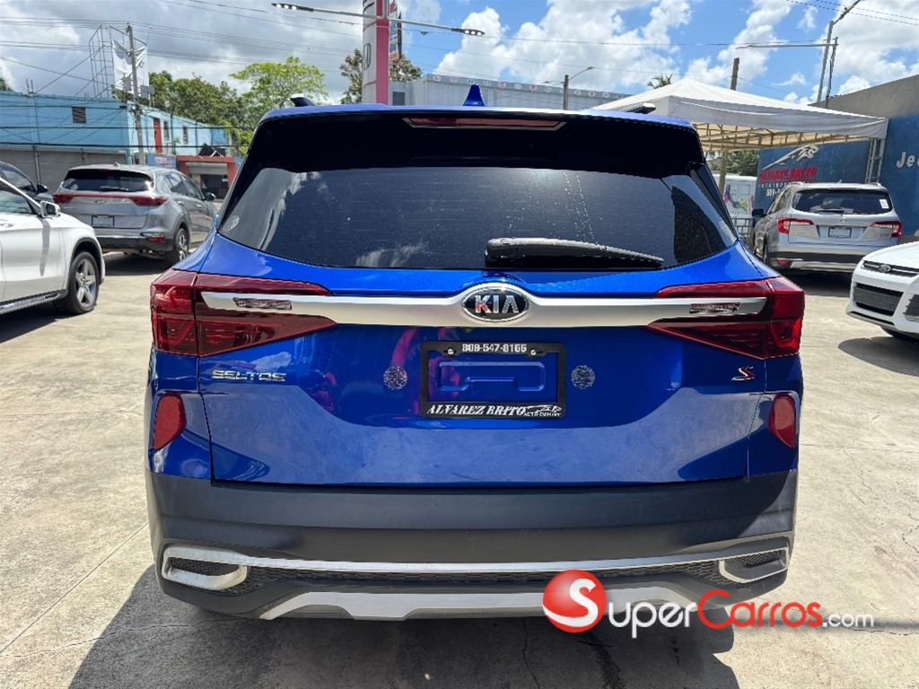2021 Kia Seltos LX — foto 5 / 10