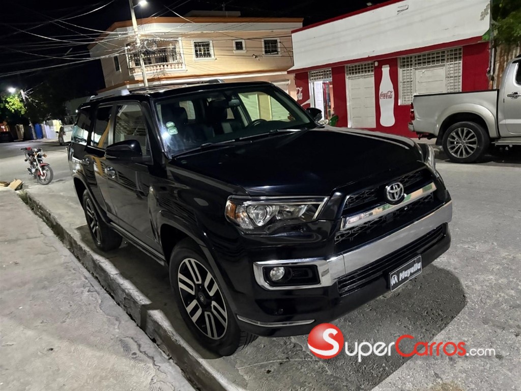 2018 Toyota 4 Runner Limited — foto 3 / 7