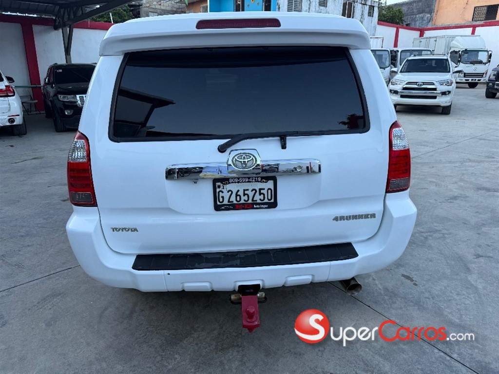 2007 Toyota 4 Runner — foto 8 / 11