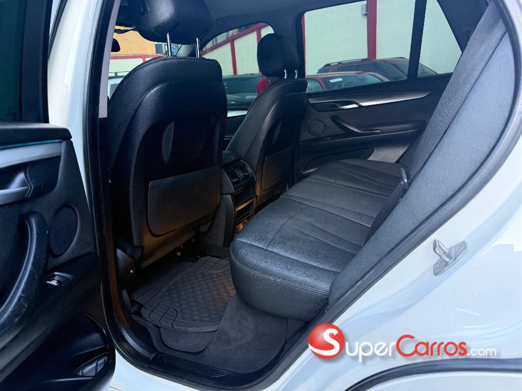 2015 BMW X 5 — foto 8 / 11
