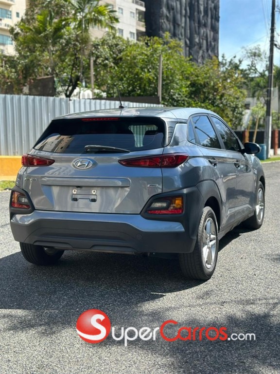 2021 Hyundai KONA — foto 8 / 11