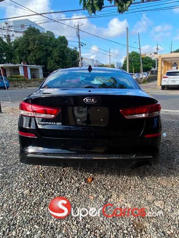 2020 Kia Optima FE — foto 4 / 10