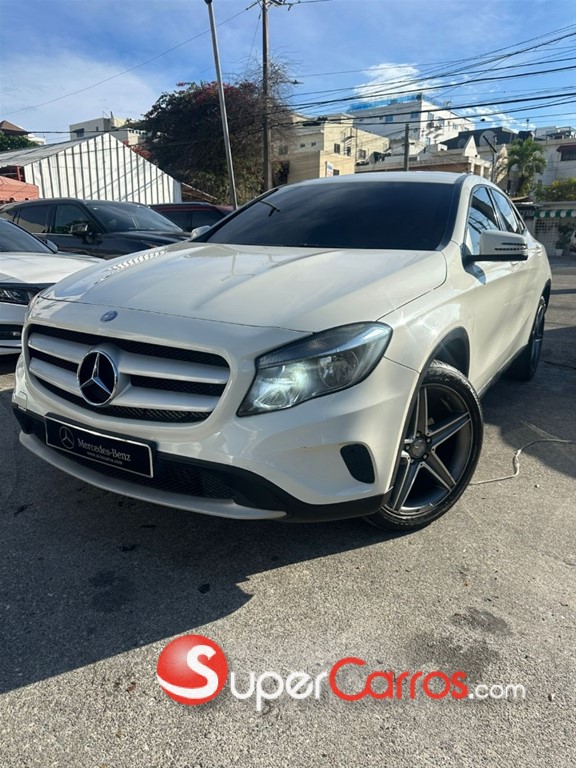 2016 Mercedes-Benz Clase GLA 250 4 Matic