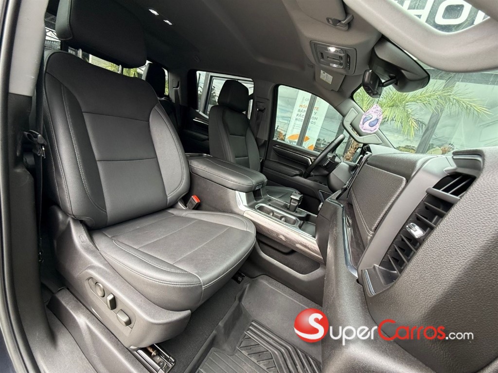 2024 Chevrolet Silverado 1500 LTZ Duramax — foto 10 / 12