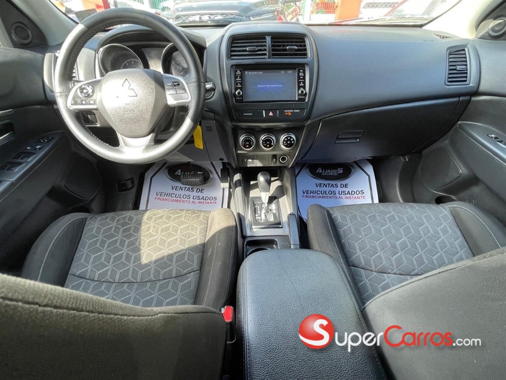 2022 Mitsubishi Motors Outlander SE — foto 7 / 11