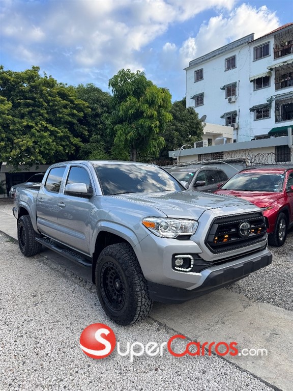 2020 Toyota Tacoma SR5 — foto 3 / 10
