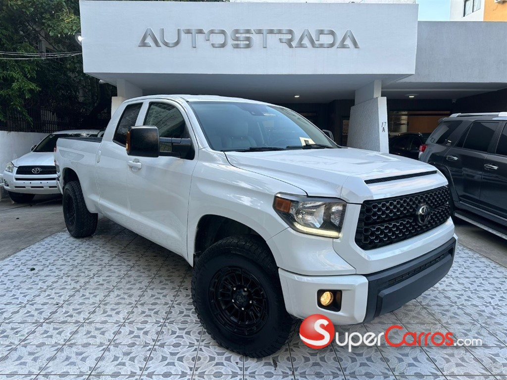 2020 Toyota Tundra SR5