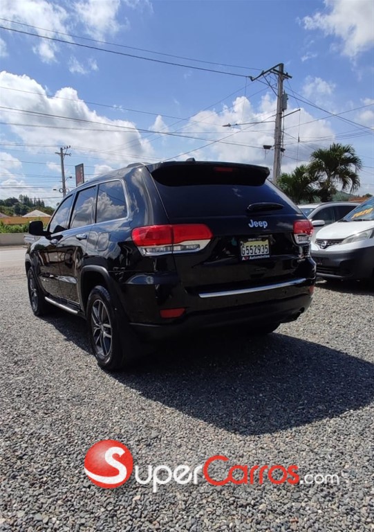 2017 Jeep Cherokee Limited — foto 9 / 10