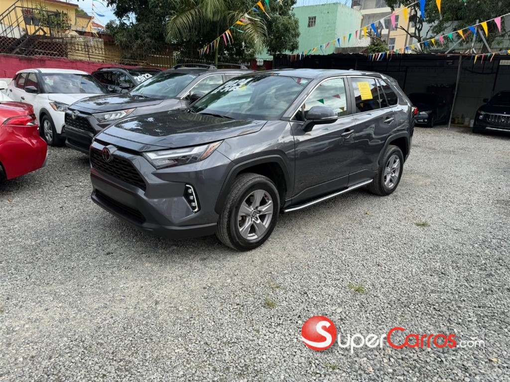 2024 Toyota RAV4 LE — foto 3 / 11