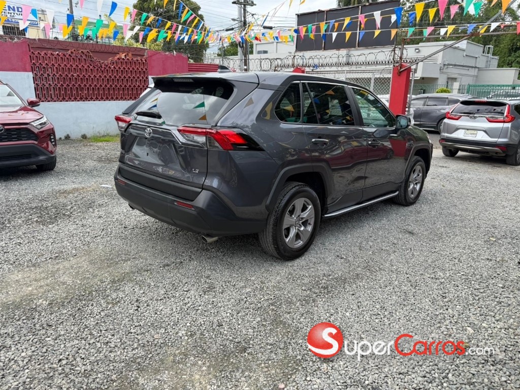 2024 Toyota RAV4 LE — foto 5 / 11