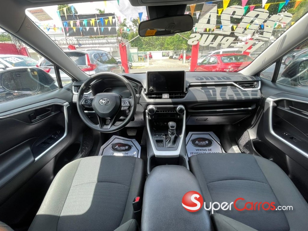 2024 Toyota RAV4 LE — foto 7 / 11