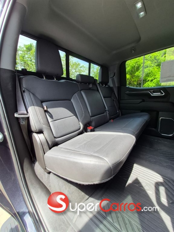2024 Chevrolet Silverado 1500 LTZ Duramax — foto 9 / 12