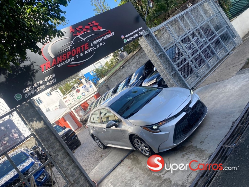 2020 Toyota Corolla LE — foto 3 / 12