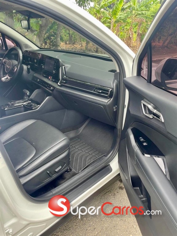 2025 Kia Sportage Luxury — foto 3 / 9