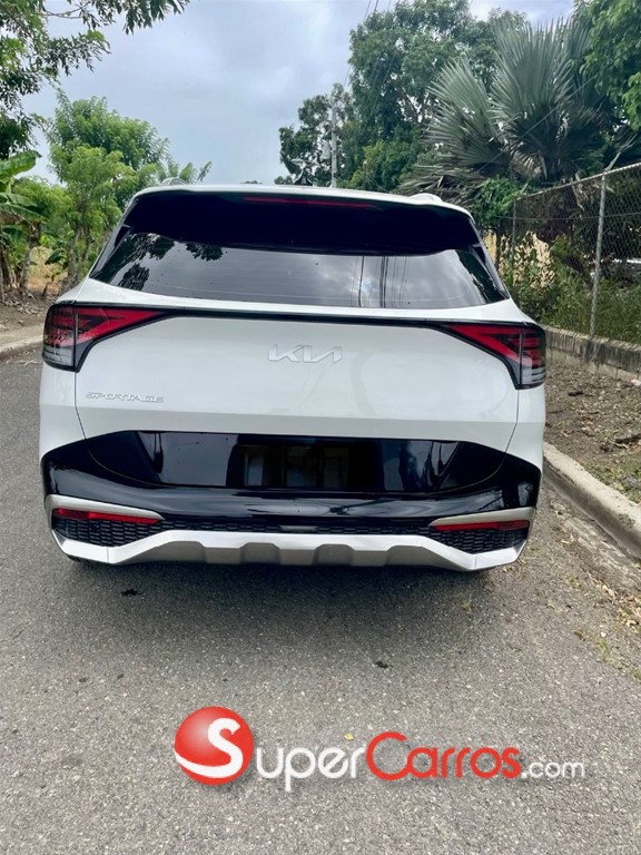 2025 Kia Sportage Luxury — foto 6 / 9
