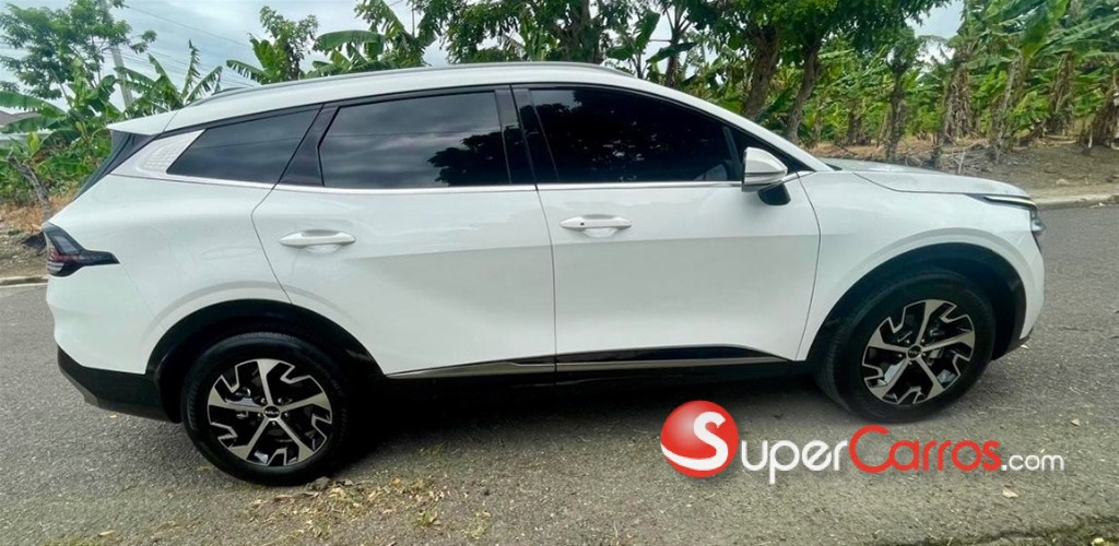 2025 Kia Sportage Luxury — foto 7 / 9