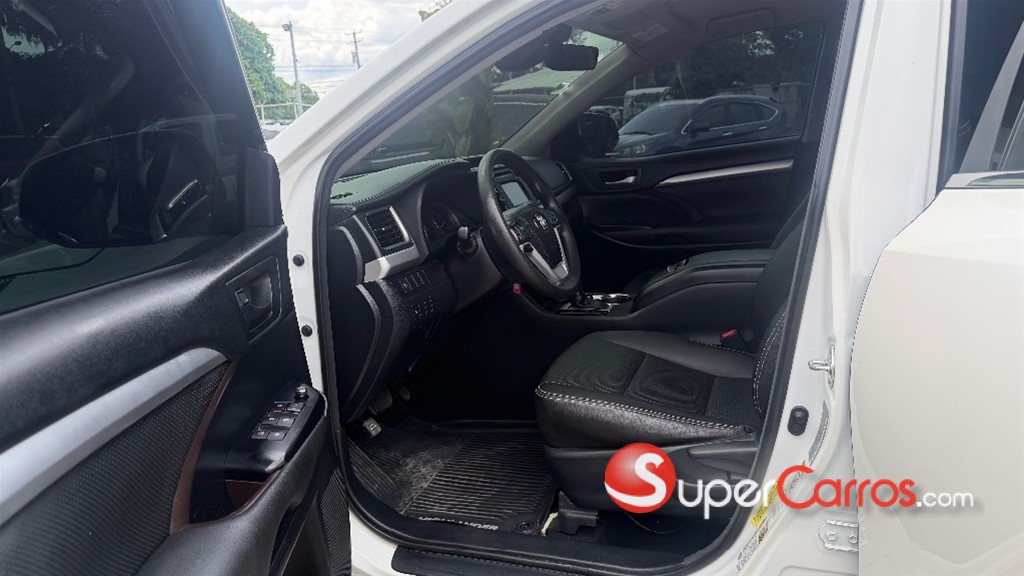 2018 Toyota Highlander — foto 5 / 8