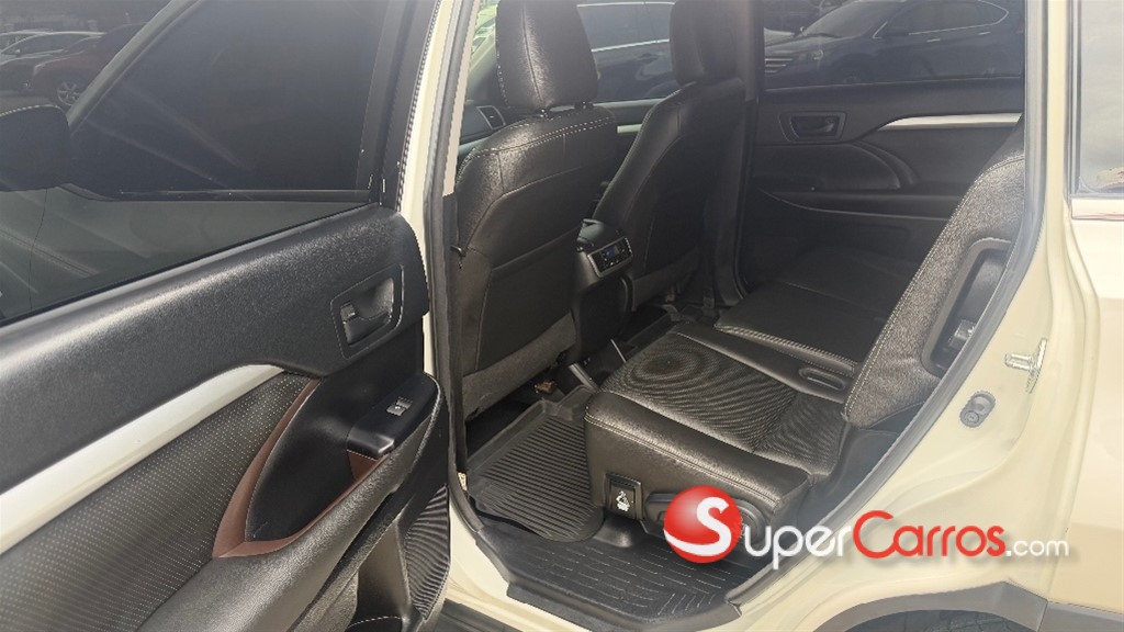 2018 Toyota Highlander — foto 6 / 8