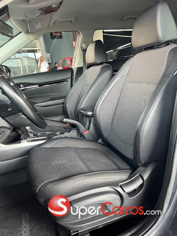 2021 Kia Seltos — foto 5 / 9