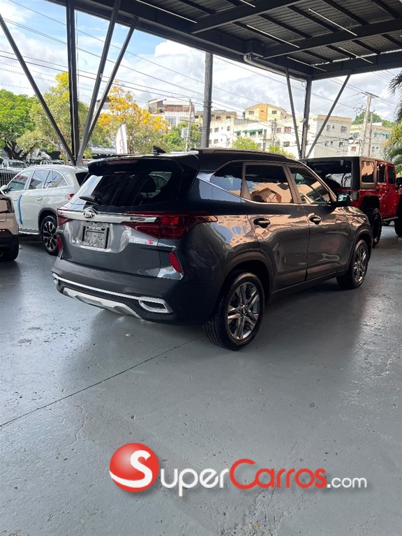 2021 Kia Seltos — foto 7 / 9