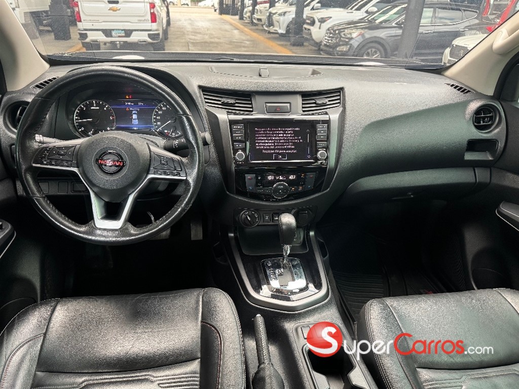 2023 Nissan Frontier Pro-4X — foto 9 / 11
