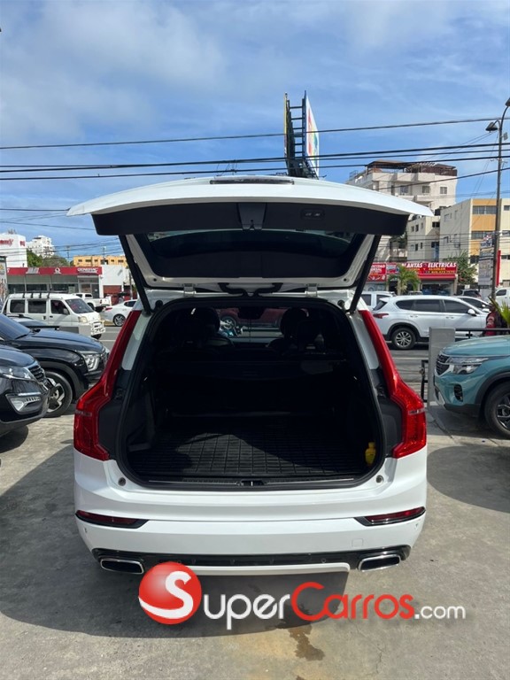 2017 Volvo XC90 R-design T6 — foto 9 / 12