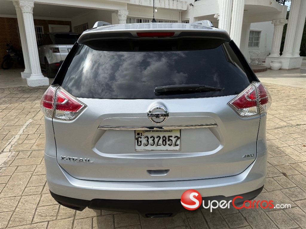 2015 Nissan X-Trail Exclusive — foto 7 / 12