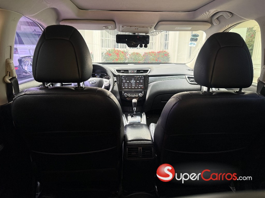 2015 Nissan X-Trail Exclusive — foto 11 / 12