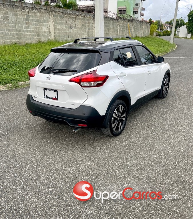 2020 Nissan Kicks — foto 3 / 12