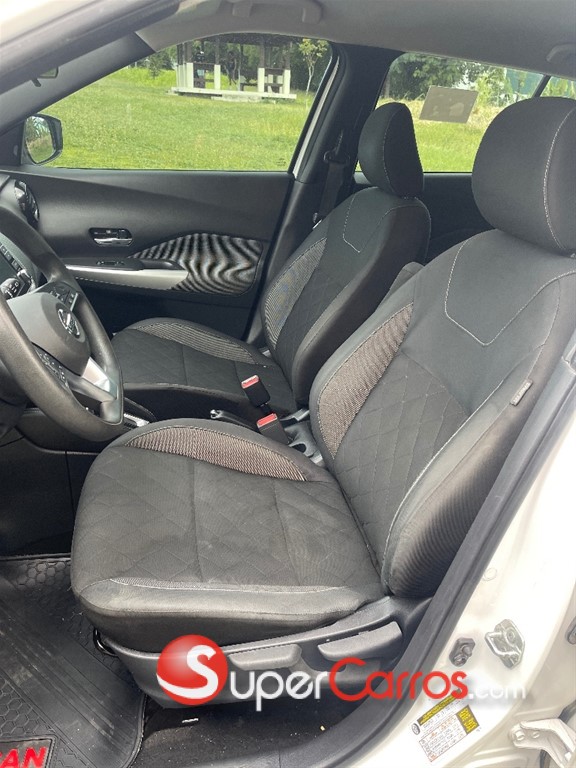 2020 Nissan Kicks — foto 6 / 12