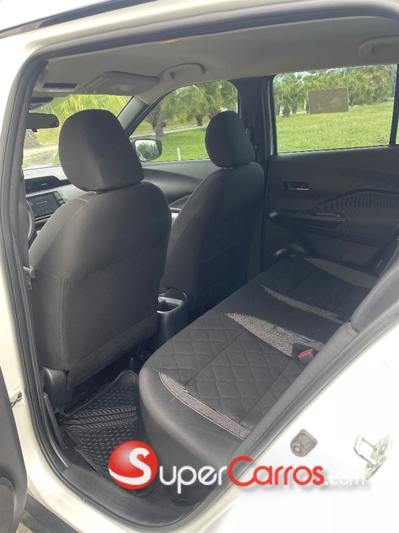 2020 Nissan Kicks — foto 7 / 12