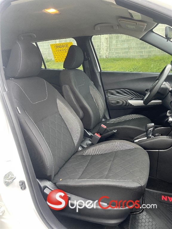 2020 Nissan Kicks — foto 10 / 12