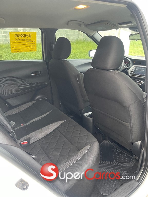 2020 Nissan Kicks — foto 11 / 12