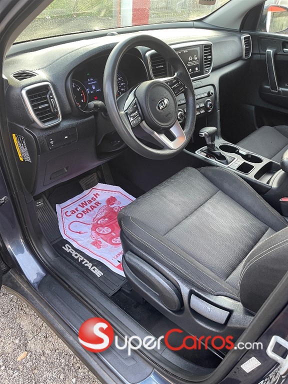 2020 Kia Sportage LX — foto 5 / 12