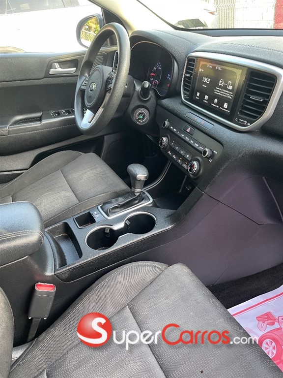 2020 Kia Sportage LX — foto 11 / 12