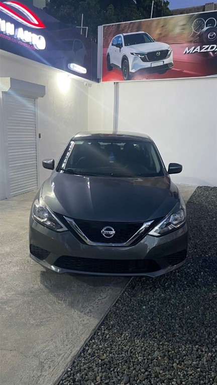 2019 Nissan Sentra SV — foto 2 / 9