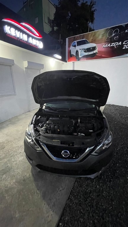 2019 Nissan Sentra SV — foto 6 / 9