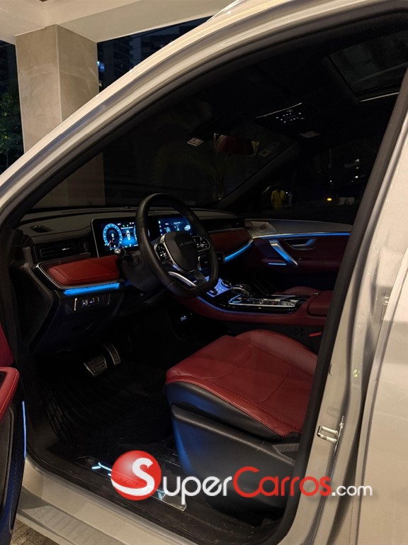 2025 Jetour X70 PLUS — foto 4 / 8